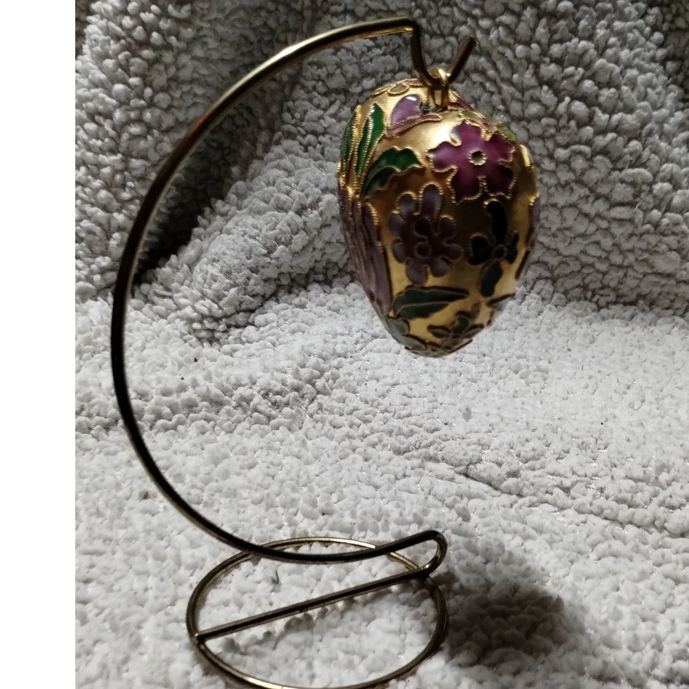 Cloisonne Enamel Heart Ornament Floral Design with Metal Display Stand‎